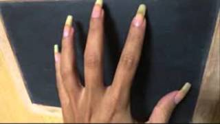 finger nails on chalk board sound effect [upl. by Yellek436]