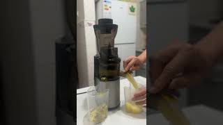 Organic juice with juicer howtomakefruitjuice juicer fruit howtomakeorganicgreenjuice [upl. by Erick778]