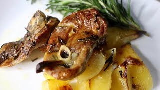 Agnello con patate al forno [upl. by Coltun]