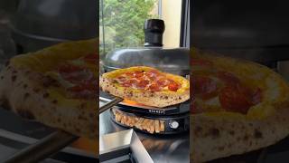 Pizzateig OHNE kneten😍 Das Rezept findest du in den Kommentaren👇🏼 [upl. by Adnimra]