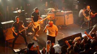 Beatsteaks  40 Degrees live in Jena 2017 [upl. by Aicetal]