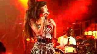 Amy winehouse live Kelly Osbourne Rehab Somerset house [upl. by Evot]