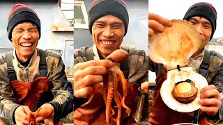 Chinese fishermen eat octopus Boston lobster scallops clams crabs razor clams conches [upl. by Eseilenna]