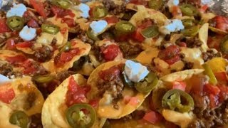 How to make Delicious Nachos [upl. by Nuahsak]