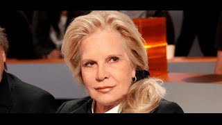 Sylvie Vartan  Une tournée des médias en lien avec son retour [upl. by Erihppas289]