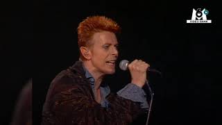 La performance mythique de David Bowie aux Eurockéennes  🤩  Extrait archives M6 Video Bank [upl. by Notsrik]