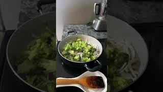 Beef and broccoli foodblogger cooking cookingtutorial beefandbroccoli chinesefood [upl. by Adnhoj173]