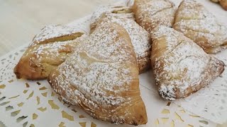 SFOGLIATELLA RICCIA NAPOLETANA Fatta In Casa 😍 La Vera Sfogliatella di Napoli [upl. by Dralliw320]