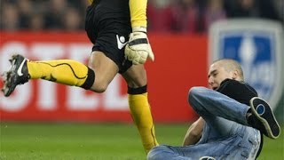 Keeper Sent Off For Kicking Hooligan AFC Ajax  AZ Alkmaar [upl. by Caro641]