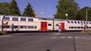 Spoorwegovergang Kortrijk Passage a Niveau Courtrai Railroad Level Crossing Bahnübergang [upl. by Minna]