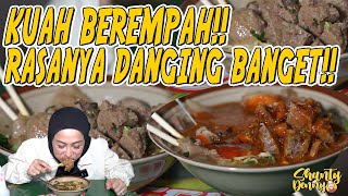 KUAHNYA BEREMPAH BAKSONYA DAGING BANGET BAKSO ALA CHEF [upl. by Kera202]