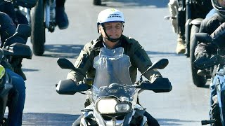 Bolsonaro führt MotorradKorso an  AFP [upl. by Hgielanna]