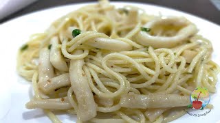 SPAGHETTI WITH ZESTY GARLIC CALAMARI  20 mins meal [upl. by Pardo943]