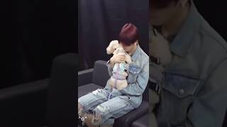 Lucuu bangett jadi bingung mana yang dongsaeng mana yang hyeong 😭😭 heeseung niki enhypen [upl. by Shanie]