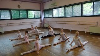 Lezione di danza con bambine 710 anni insegnante Maria Kovaleva [upl. by Eehc]