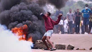 Manifestações em Cabo Delgado [upl. by Merrili747]