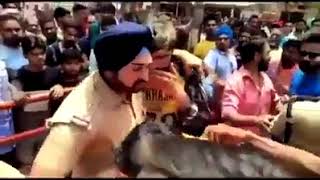 Brave policeman Gagandeep Singh saves Muslim youth from being killed by Hindutva goons [upl. by Garges]