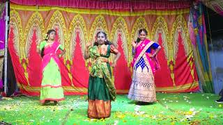 Illalona Panduganta Kallalona Kaanthulanta song Dance  Telugu Christmas Song  koila Song [upl. by Enitsirhc909]