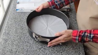 HOW TO CUT PARCHMENT PAPER TO FIT A SPRING FORM PAN [upl. by Mussman]