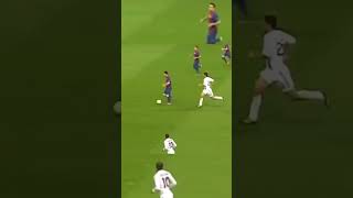 Palo Maldini vs Messi [upl. by Seuqramed]