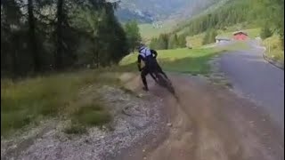 BIKEPARK… DH con Ebike… da fuori di testa 🤯🚀 [upl. by Kavanaugh]