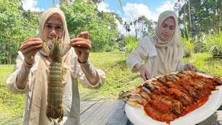 UDANG LIPAN GORENG BEREMPAH  FRIED ALIEN MANTIS SHRIMP [upl. by Tarr917]