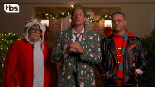 Andy Milonakis Simon Rex amp RiFF RAFF Sing HoHoLoco  SURPRISE INSTANT XMAS CAROL  TBS [upl. by Nennahs]