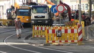 Lützner Straße wieder frei für Straßenbahnen 03092012 [upl. by Anelad]