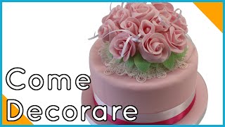 DECORARE UNA TORTA con fiori di pasta di zucchero  Torte italiane [upl. by Teddy]