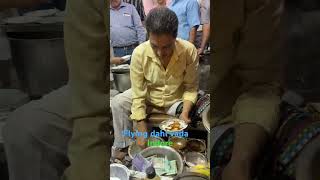 Joshi ji k dahi vade  sarafa food street yt shortvideo indorestreetfood sarafaindore dahivada [upl. by Grimbly]