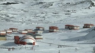 In Antarctica a town that thrives despite the shivers [upl. by Maurilia]