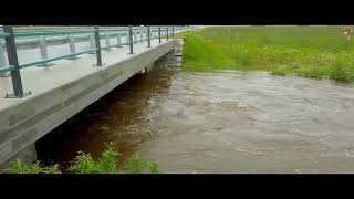 Hochwasser im Unterallgäu Auto steht im hohen Wasser [upl. by Unity]