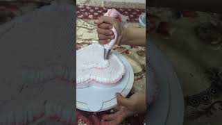 Easy cake decoration ideas easy easybirthdaycake support cakedesign viralshort foryou [upl. by Shamma]