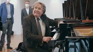 Rudolf Buchbinder wählt den neuen SteinwayKonzertflügel für den Großen Musikvereinssaal eng subs [upl. by Grim647]