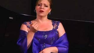 Elizabeth Caballero sings Mozarts Ridente la calma [upl. by Adliw]