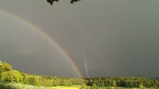 quotUnbekanntes Phänomenquot während Gewitter am 13052017 in Urdorf [upl. by Carnes897]