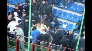 RISSA ULTRAS MILAN PRIMO ANELLO BLU DURANTE IL DERBY 05022022 [upl. by Zucker713]