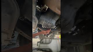 The east way of changing lubricant and filter carcare carcleaningservices detailing coating [upl. by Bergeron]