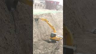 Lonking Excavator ommbeqo heavyequipmentoperator excavator [upl. by Niatsirk]