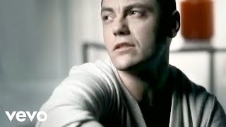 Tiziano Ferro  E Fuori È Buio [upl. by Adnole]