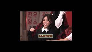 lee know interaction with ryujin and chaeryeong  idol dictation season 2 ep 79 [upl. by Irish]