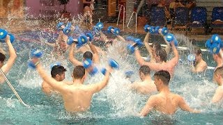 Fußballer beim Aquatraining [upl. by Aniaz]