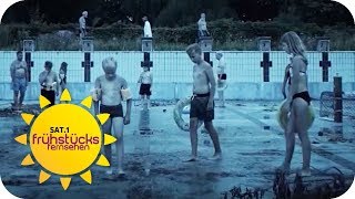 Deutschland gibt es bald keine Schwimmbäder mehr  SAT1 Frühstücksfernsehen [upl. by Inamik]