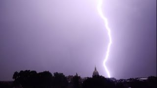 Violent orage sur Paris le 27 juillet 2013 [upl. by Anastice]