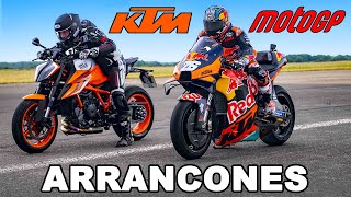 Moto de MotoGP vs KTM de calle  ARRANCONES [upl. by Orwin]