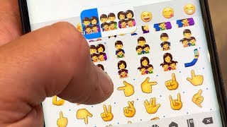 New Samsung One UI Emoji Keyboard 2019 [upl. by Akiehsal]