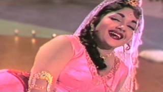 Main To Pehli Ghata Barsaat Ki  Asha Bhosle Payal Ki Jhankar Song [upl. by Cavan364]