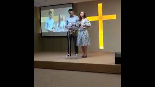 KKR Yang Di ikuti Asmirandah dan Jonas Rivano di gereja [upl. by Elfont]