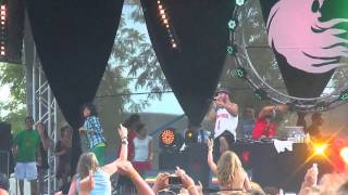 Soom T et Papa Style Live Reggae Sun Ska 2013 [upl. by Tacy]