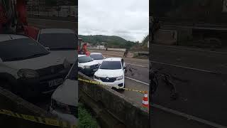 acidente envouvendo 7 carro 1 moto e 2 caminhoes em barra mansa rj [upl. by Manchester]